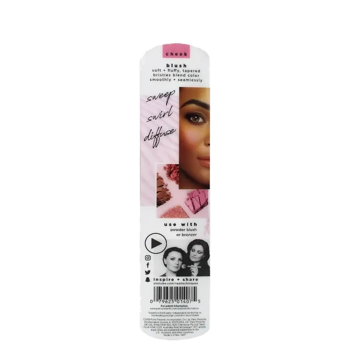 Real Techniques Blush Brush, фото 4