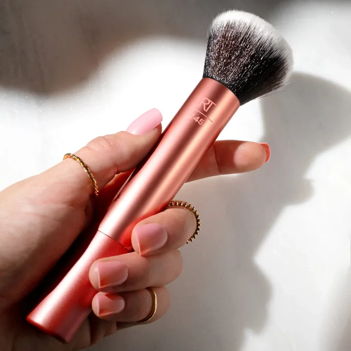 Real Techniques Everything Face Brush — один пензель на все обличчя, фото 6