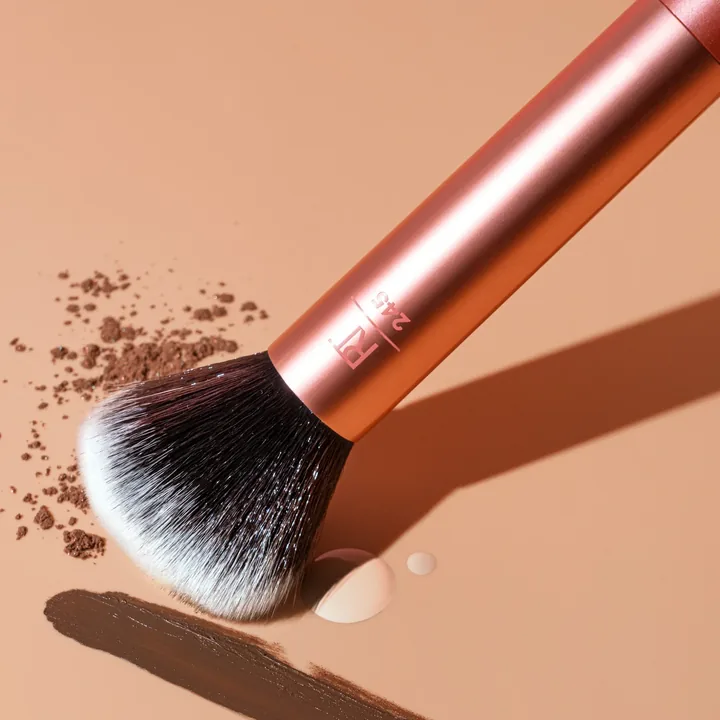 Real Techniques Everything Face Brush — один пензель на все обличчя, фото 7