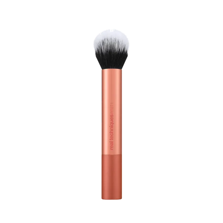 Real Techniques Skin Tint Base Brush
