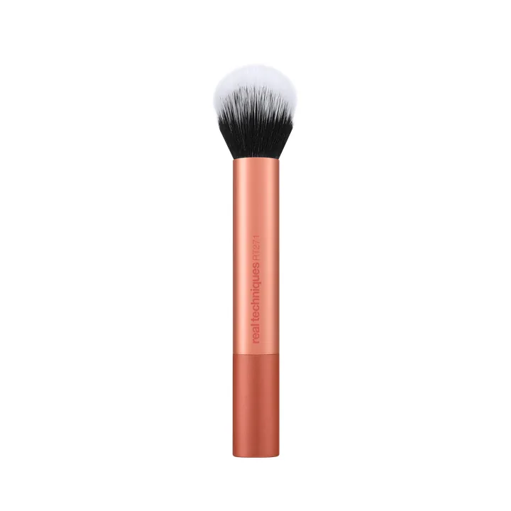 Real Techniques Skin Tint Base Brush